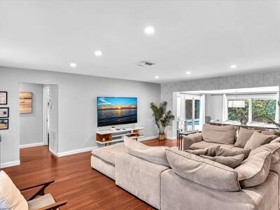 1786 NE 21st Street, Fort Lauderdale, FL 33305