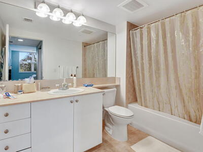 700 E Boynton Beach Boulevard, Boynton Beach, FL 33435