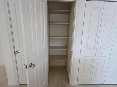 10303 Chapman Oak Court, Palm Beach Gardens, FL 33410