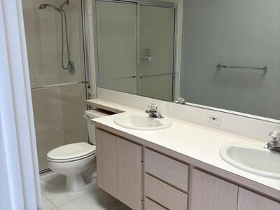 10303 Chapman Oak Court, Palm Beach Gardens, FL 33410