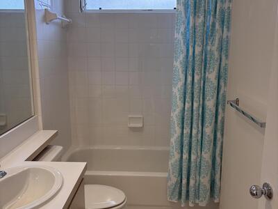 10303 Chapman Oak Court, Palm Beach Gardens, FL 33410