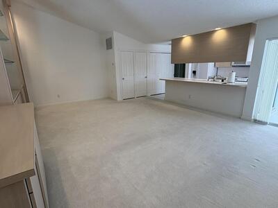 10303 Chapman Oak Court, Palm Beach Gardens, FL 33410