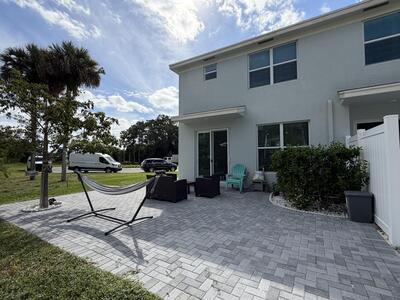 4416 Hammock Grove Drive, Lake Worth, FL 33467