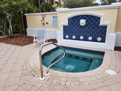 35 Harbour Isle Drive, Fort Pierce, FL 34949