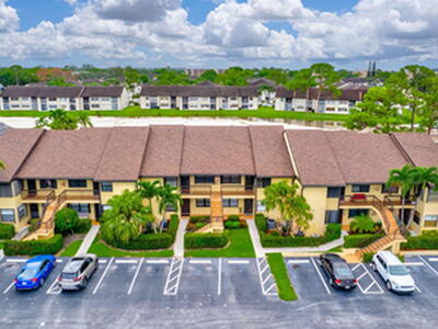 4693 Lucerne Lakes Boulevard E, Lake Worth, FL 33467