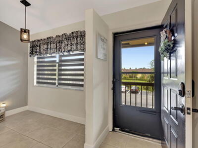 4693 Lucerne Lakes Boulevard E, Lake Worth, FL 33467