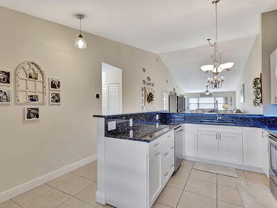 4693 Lucerne Lakes Boulevard E, Lake Worth, FL 33467