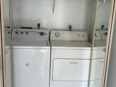 631 Executive Center Drive, West Palm Beach, FL 33401