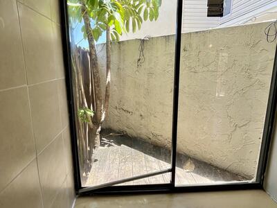 631 Executive Center Drive, West Palm Beach, FL 33401