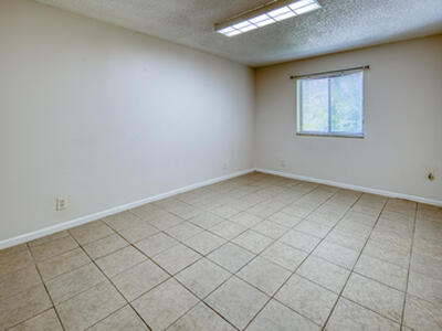 809 N Federal Highway, Lake Worth Beach, FL 33460