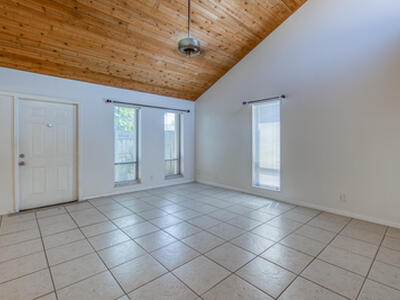 809 N Federal Highway, Lake Worth Beach, FL 33460