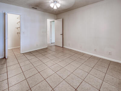 809 N Federal Highway, Lake Worth Beach, FL 33460