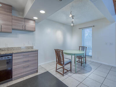 809 N Federal Highway, Lake Worth Beach, FL 33460