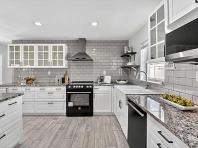 714 SW 25th Avenue, Boynton Beach, FL 33435