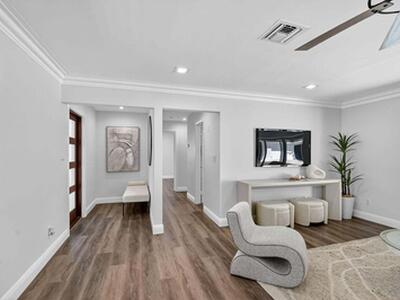 714 SW 25th Avenue, Boynton Beach, FL 33435