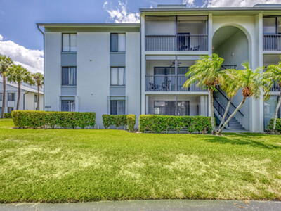 1011 Green Pine Boulevard, West Palm Beach, FL 33409