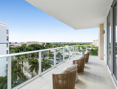 220 SE Mizner Boulevard, Boca Raton, FL 33432