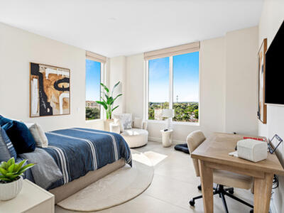 220 SE Mizner Boulevard, Boca Raton, FL 33432