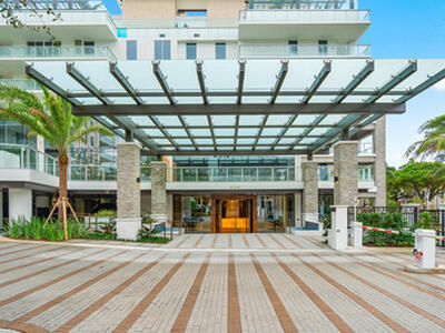 220 SE Mizner Boulevard, Boca Raton, FL 33432