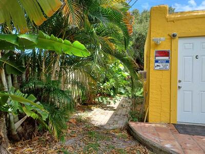 510 Evergreen Drive, Lake Park, FL 33403