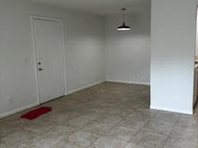 1846 Abbey Road, West Palm Beach, FL 33415