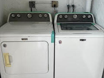 1846 Abbey Road, West Palm Beach, FL 33415