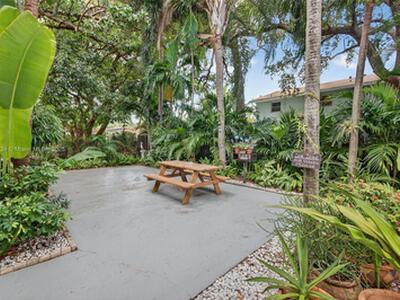 615 NE 26th Street, Wilton Manors, FL 33305