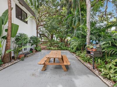 615 NE 26th Street, Wilton Manors, FL 33305