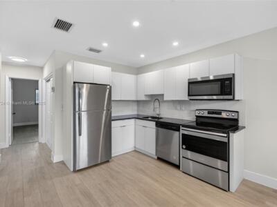 615 NE 26th Street, Wilton Manors, FL 33305