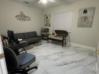 1082 SW Bellevue Avenue, Port Saint Lucie, FL 34953