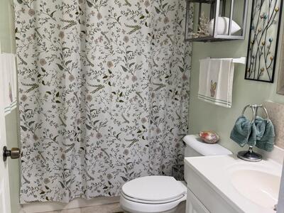 1082 SW Bellevue Avenue, Port Saint Lucie, FL 34953