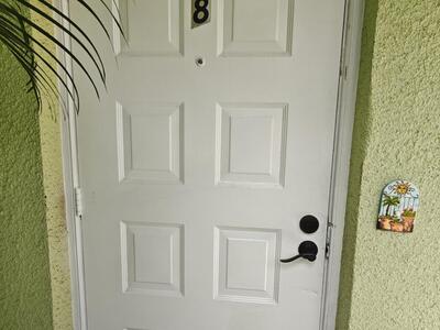 111 Lake Avenue, Lake Worth Beach, FL 33460