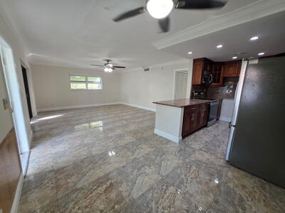 111 Lake Avenue, Lake Worth Beach, FL 33460