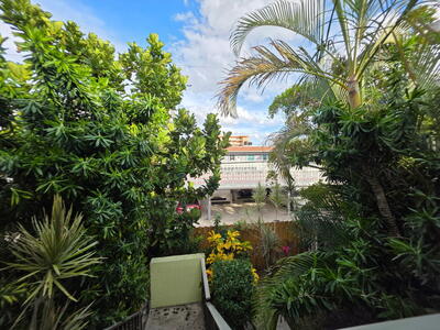 111 Lake Avenue, Lake Worth Beach, FL 33460