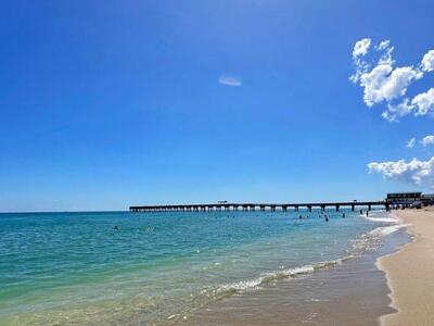 111 Lake Avenue, Lake Worth Beach, FL 33460