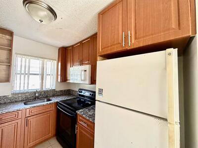 4127 Woodside Drive, Coral Springs, FL 33065