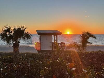 401 Villa Circle, Boynton Beach, FL 33435