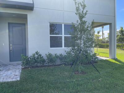 8542 Via Mar Rosso, Lake Worth, FL 33467