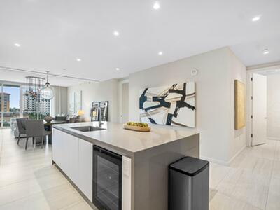 200 SE Mizner Boulevard, Boca Raton, FL 33432