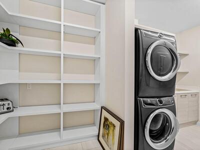 200 SE Mizner Boulevard, Boca Raton, FL 33432