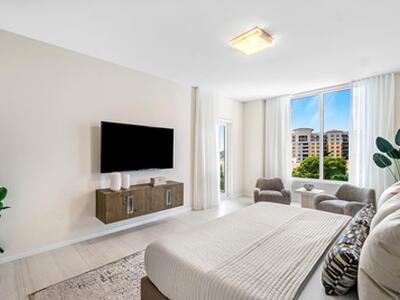 200 SE Mizner Boulevard, Boca Raton, FL 33432