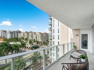 200 SE Mizner Boulevard, Boca Raton, FL 33432