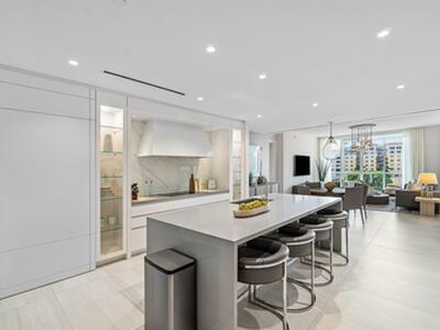 200 SE Mizner Boulevard, Boca Raton, FL 33432