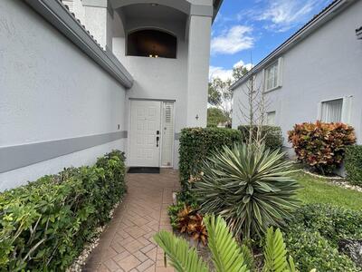 7936 Laina Lane, Boynton Beach, FL 33437