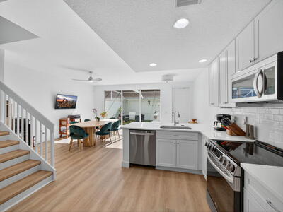 2785 E Community Drive, Jupiter, FL 33458