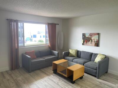 400 Village Green Circle W, Palm Springs, FL 33461