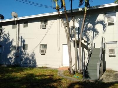 126 Cleveland Street, Lake Worth Beach, FL 33461