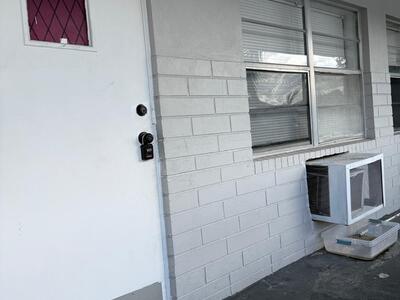 126 Cleveland Street, Lake Worth Beach, FL 33461