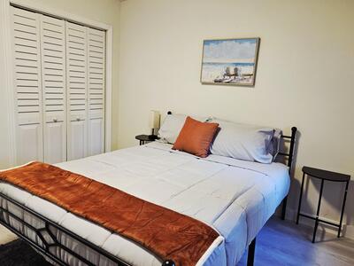 719 Briggs Street, West Palm Beach, FL 33405