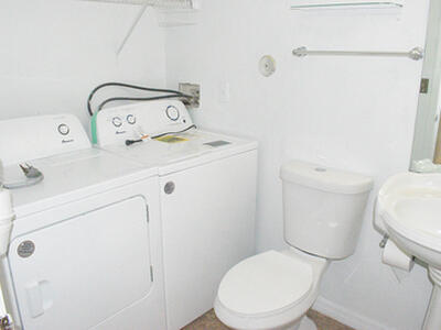 905 Riverside Drive, Greenacres, FL 33463